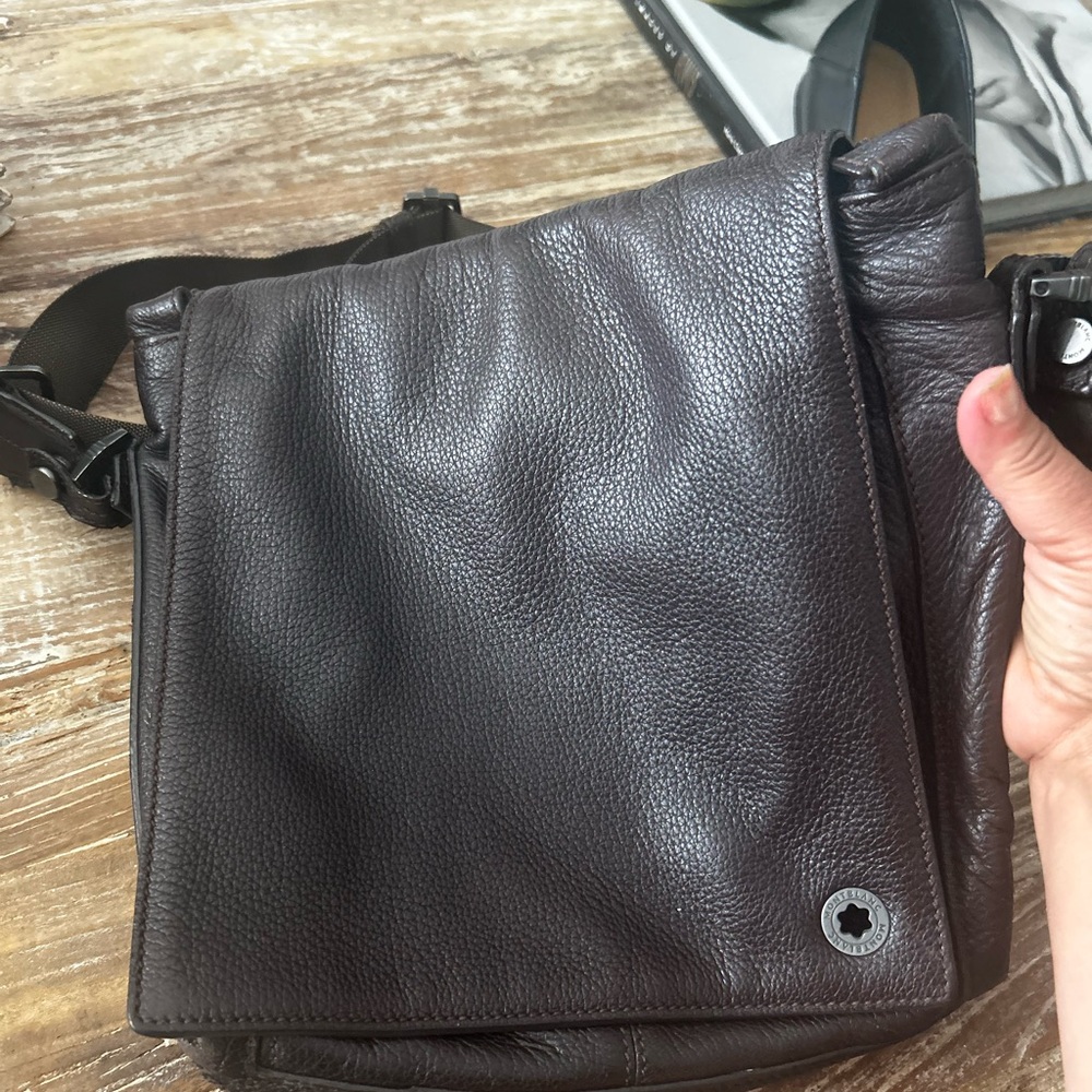 Leather Crossbody Messenger Bag - Dark brown Mont  blanc